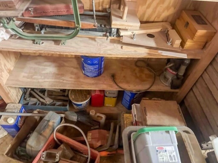 contents-of-wooden-shelf-image-3