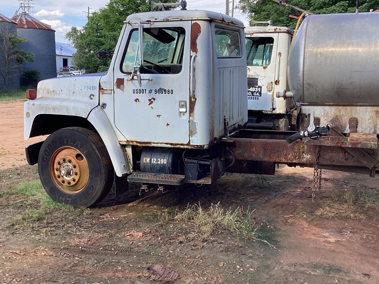 1981-caterpillar-3208-image-8