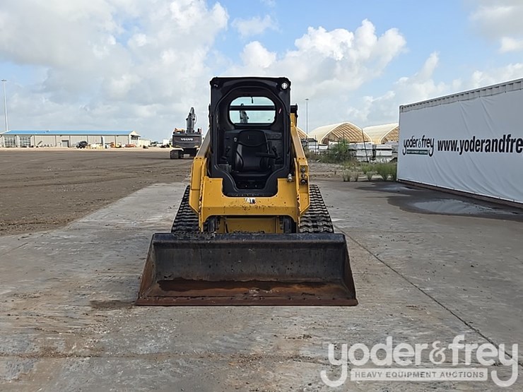 2024-caterpillar-259d3-image-8