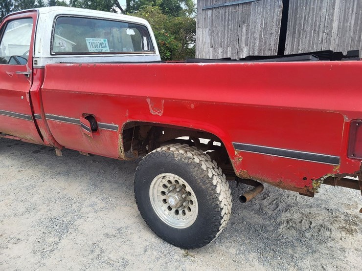 1978-square-body-sierra-grande-gmc-25-truck-w/western-snow-blade-image-17