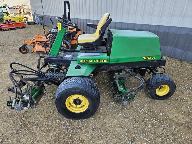 john-deere-3215a-image-2