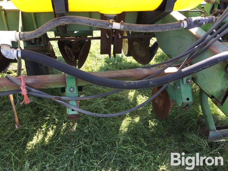 john-deere-7000-image-20