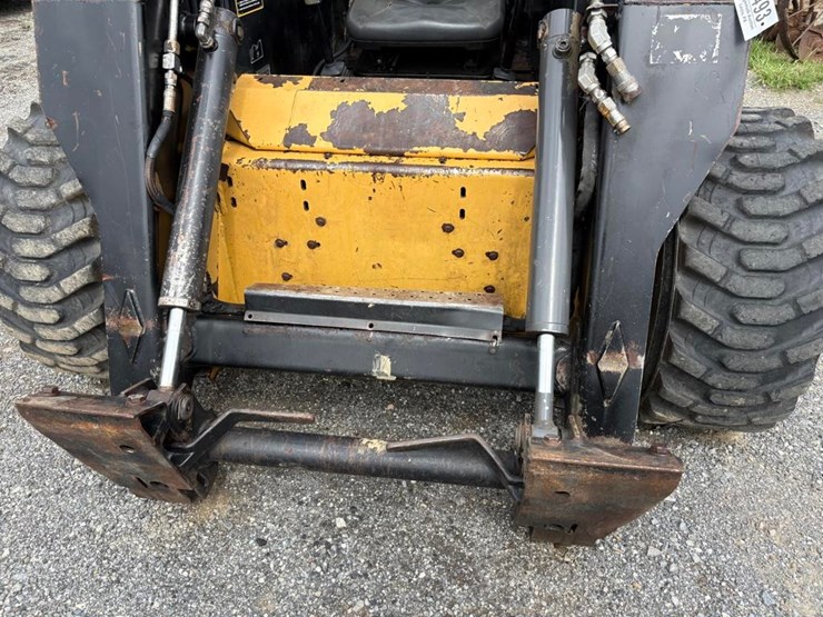 new-holland-lx885-turbo-image-12