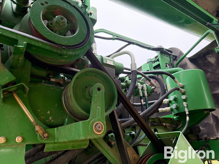 2009-john-deere-9670-sts-image-11