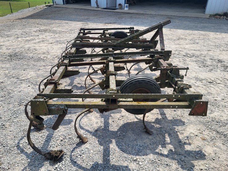 12'--3pt-hitch-field-cultivator-image-15