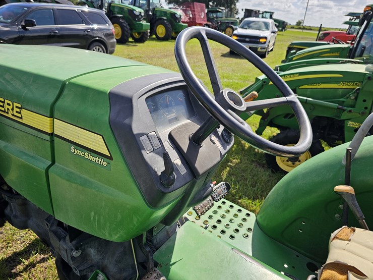 2005-john-deere-5225-image-13