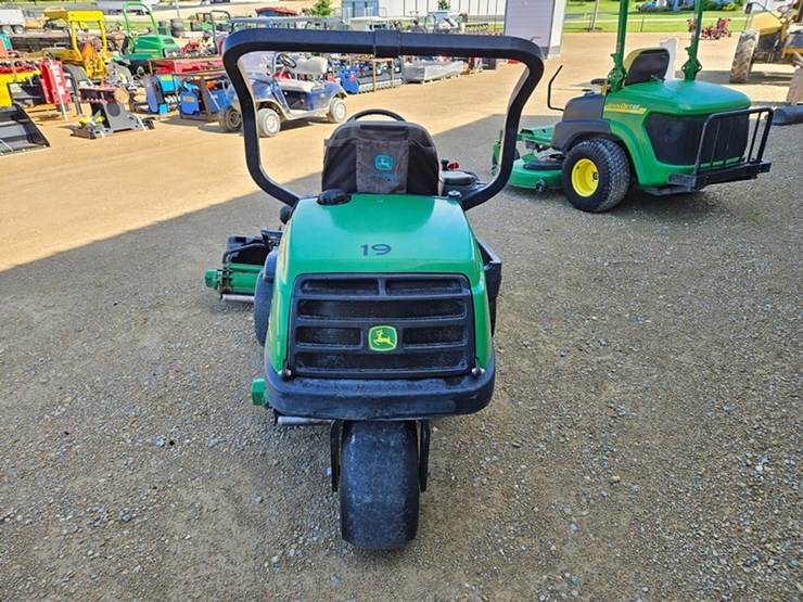 john-deere-2500a-image-4