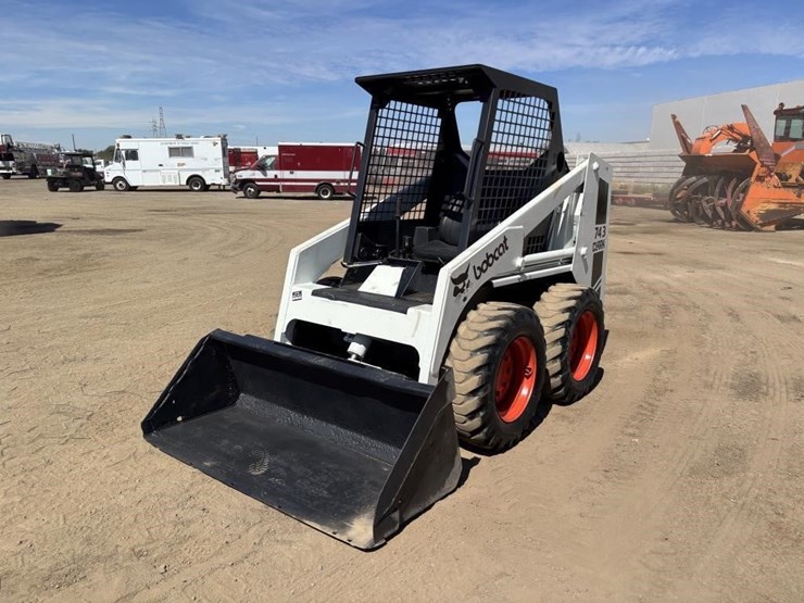 bobcat-743-image-1