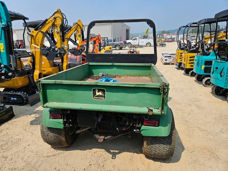 #206-•-john-deere-progator-turf-truck-image-3