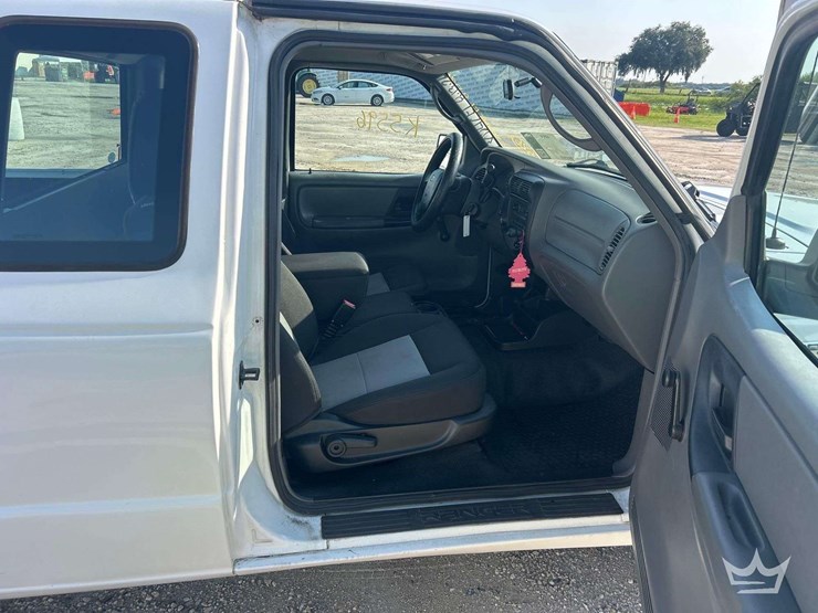 2011-ford-ranger-image-18
