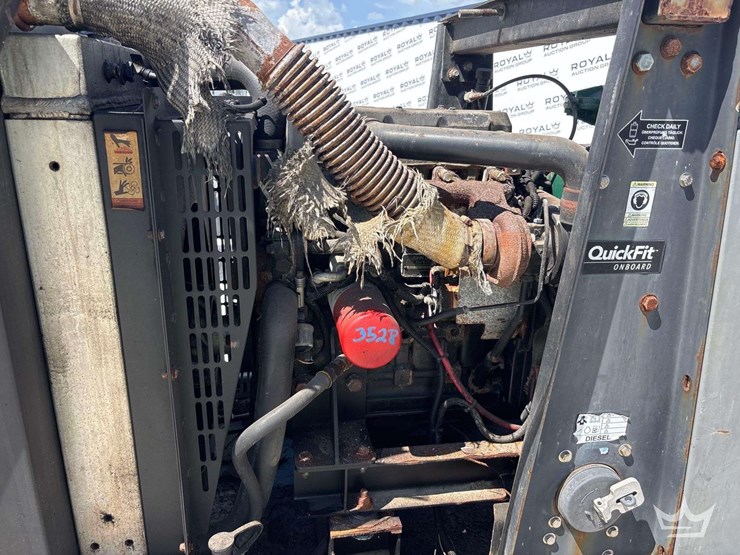 magnum-power-mtp4500-4in-towable-dry-prime-trash-pump-image-8