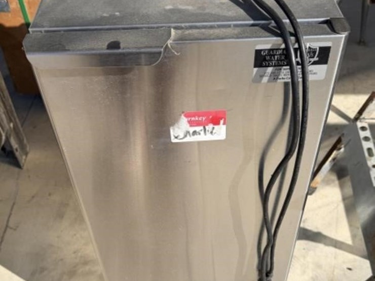 sl---small-ice-maker-image-1