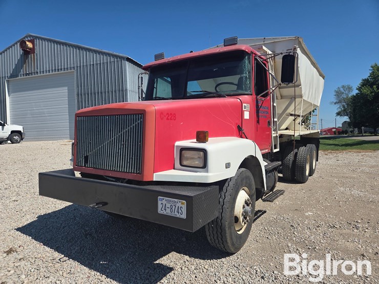 1991-white/gmc-wg64t-image-1