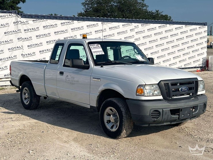 2011-ford-ranger-image-2
