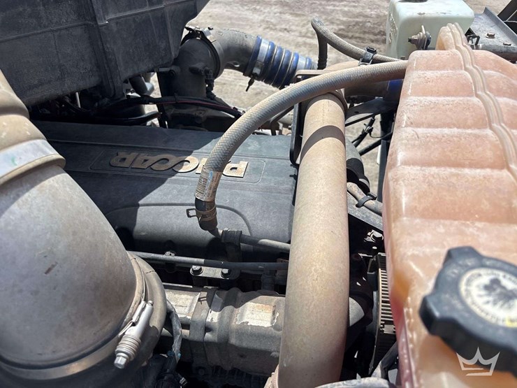 2019-kenworth-t880-image-8