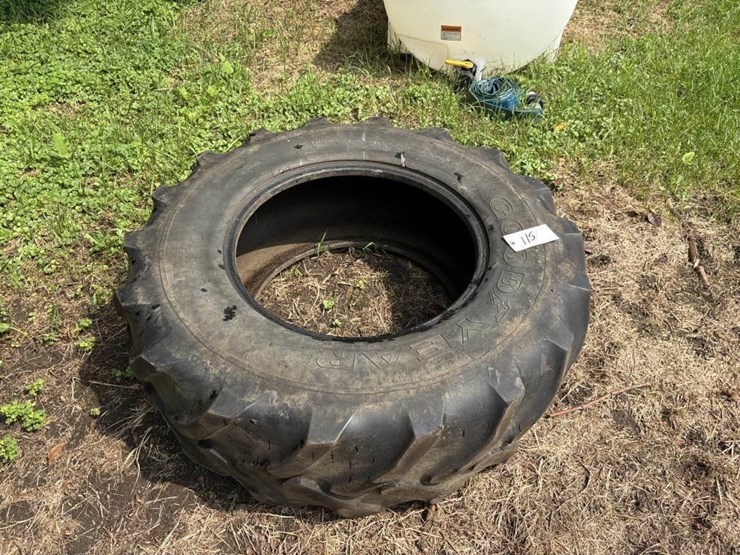 14.9x24-tractor-tire-image-2