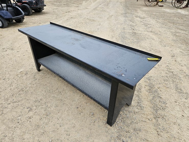 #6885-•-kit-container-90"-metal-work-bench-image-1