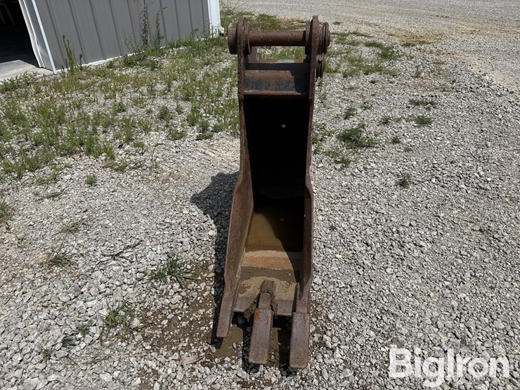 geith-12”-mini-excavator-bucket-image-2