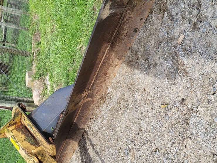 ford-3pt-hitch-grader-blade-image-10