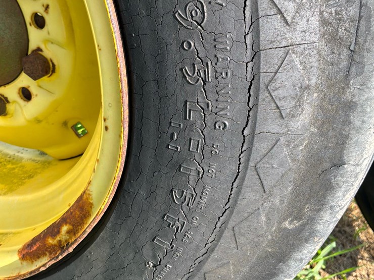 john-deere-1450-image-13