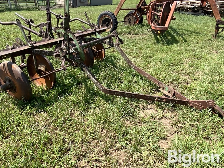 john-deere-2-image-13