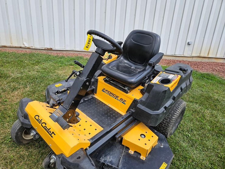 #6878-•-cub-cadet-z-force-sz-zero-turn-mower-image-30
