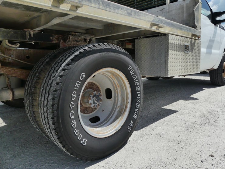 2012-ford-f350-xl-image-5