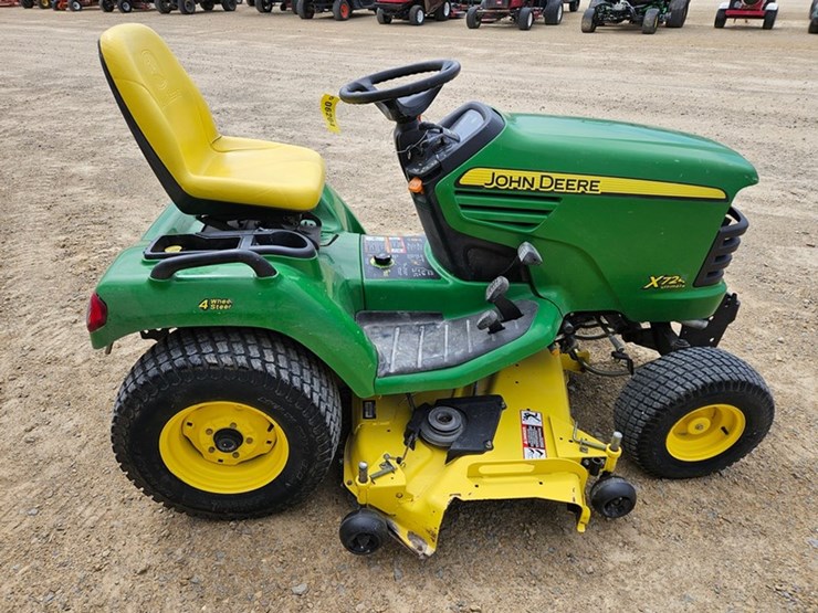 john-deere-x724-image-6