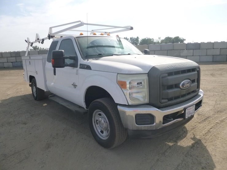 2012-ford-f350-image-3