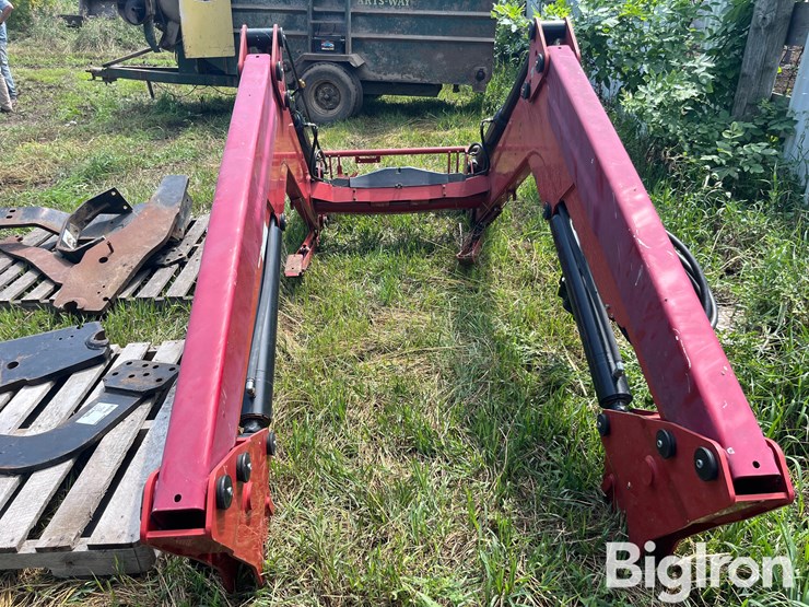 case-ih-l760-image-8