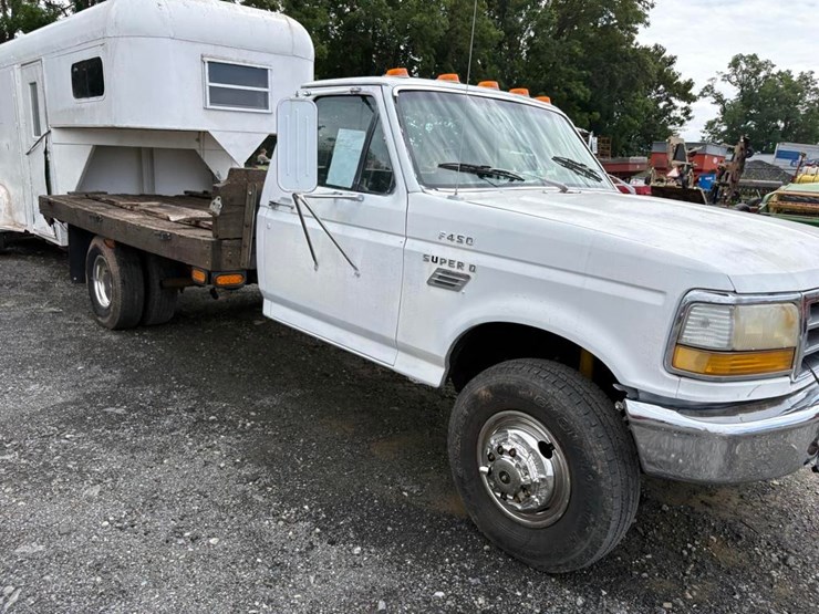 1992-ford-f450-image-4