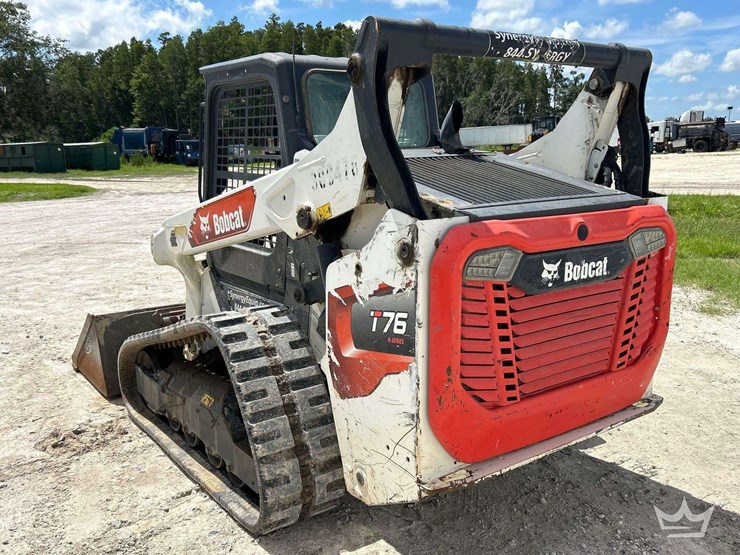 2022-bobcat-t76-image-4
