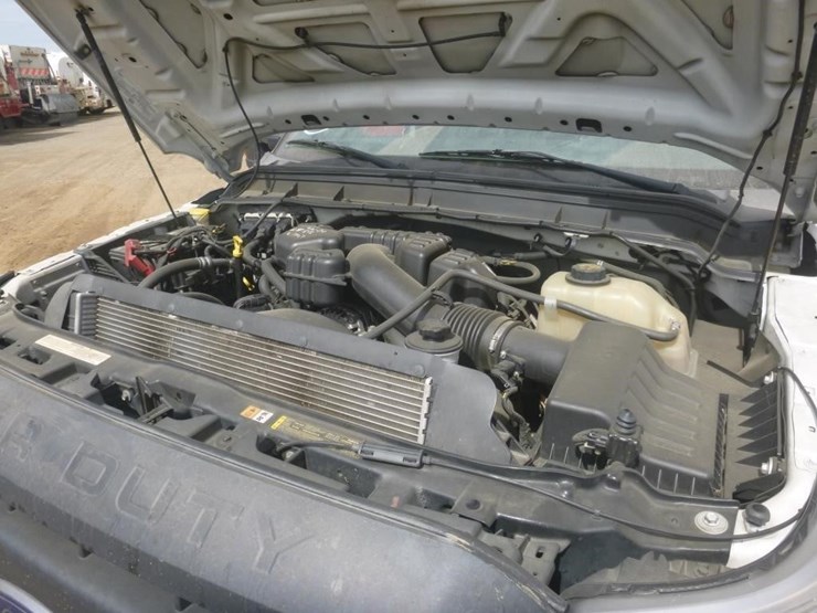 2014-ford-f250-image-13