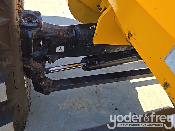 2018-jcb-930-image-23