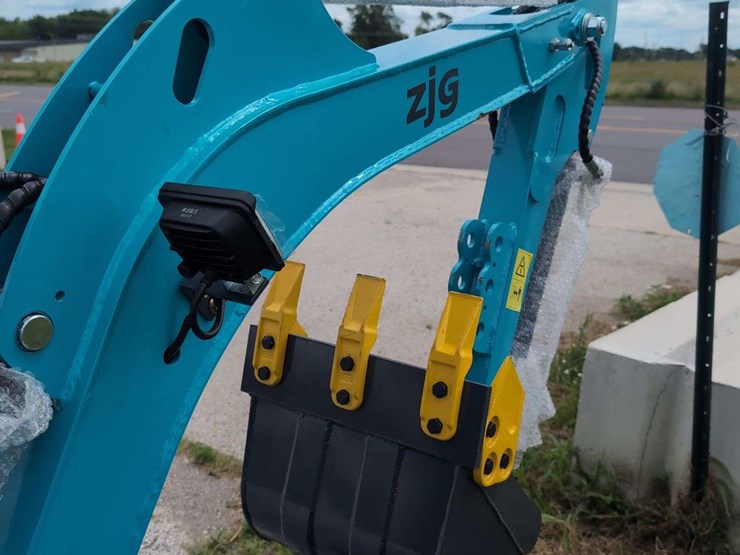 zjg-mini-excavator-zj-12-(blue)-image-9