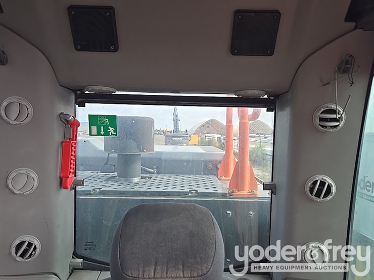 2019-volvo-ec300el-image-73