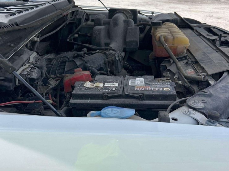 2017-ford-f150-image-8