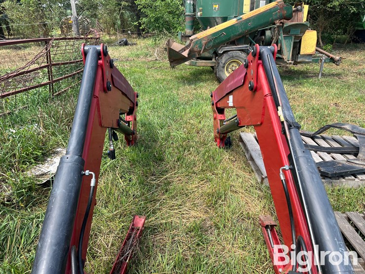 case-ih-l760-image-11