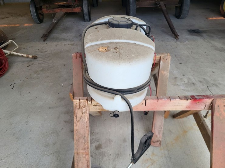 fimco-electric-sprayer-w/poly-tank-and-spray-wand-image-7
