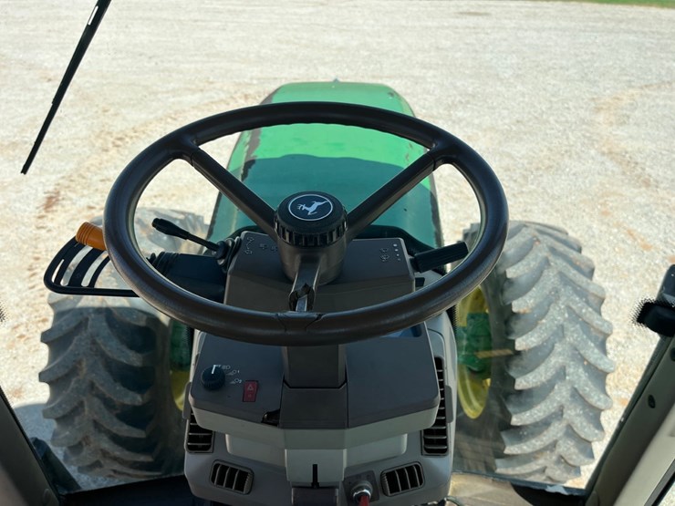 2004-john-deere-7420-image-23