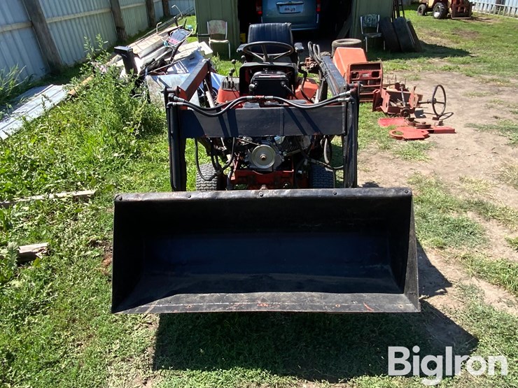 1978-massey-ferguson-1650-image-2