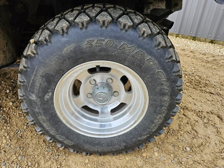 kubota-rtv900-image-12