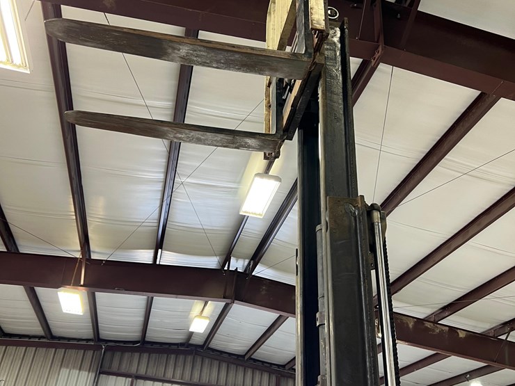 yale-5k-forklift-image-32