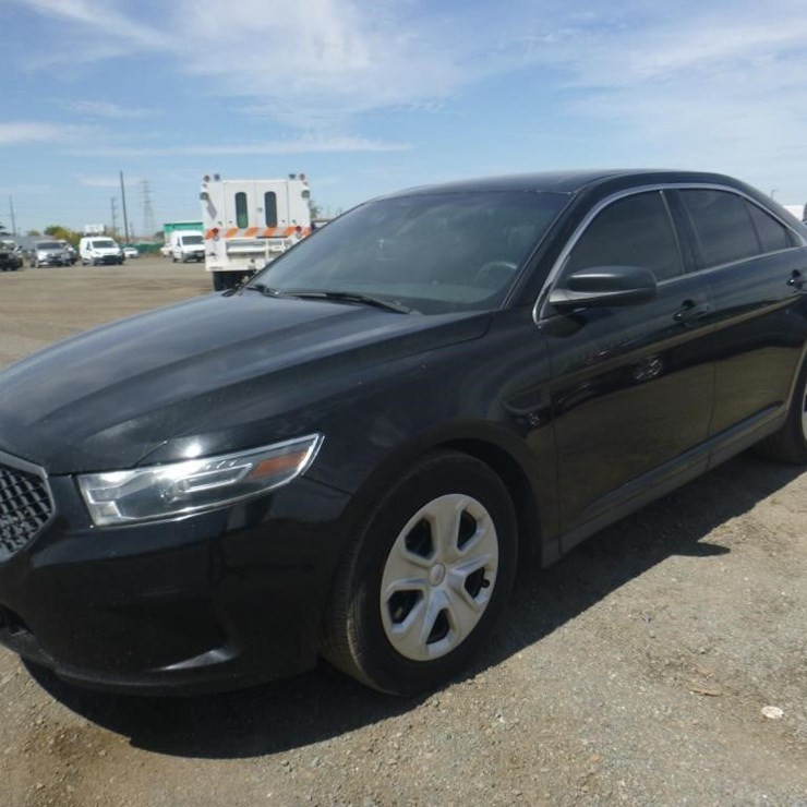 2015 Ford Taurus Sedan