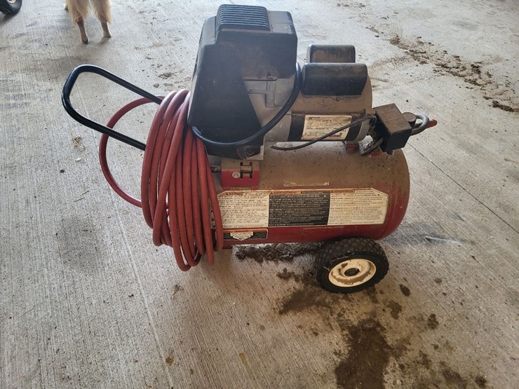 coleman-powermate-air-compressor-image-6