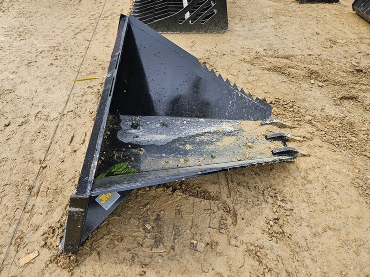 #227-•-jmr-tree-spade-image-6