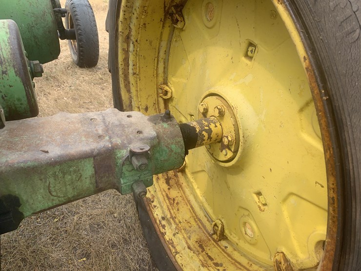 john-deere-70-image-21