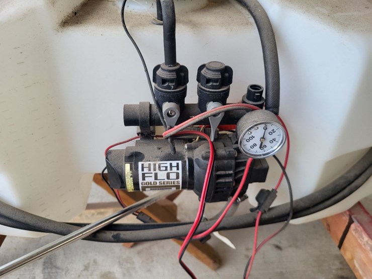 fimco-electric-sprayer-w/poly-tank-and-spray-wand-image-8