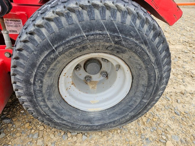 gravely-prostance-52-image-12