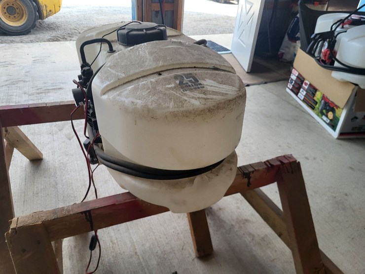 fimco-electric-sprayer-w/poly-tank-and-spray-wand-image-4